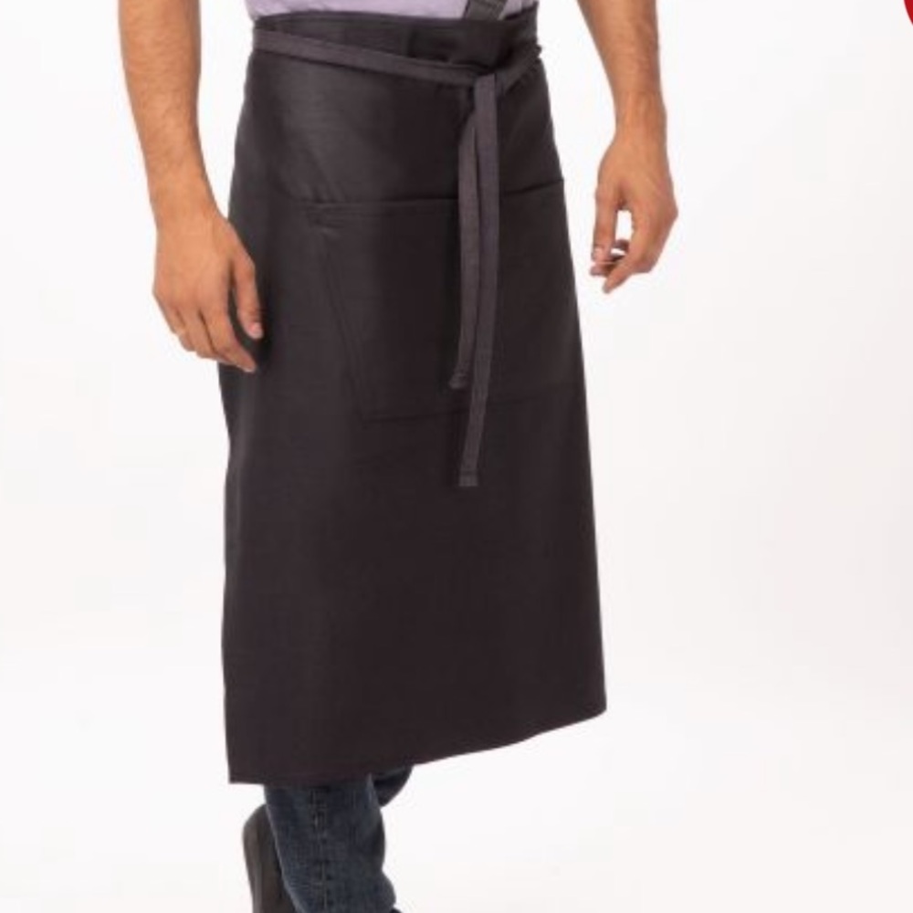 2 Aprons Bundle Chef Works Bolder Bistro